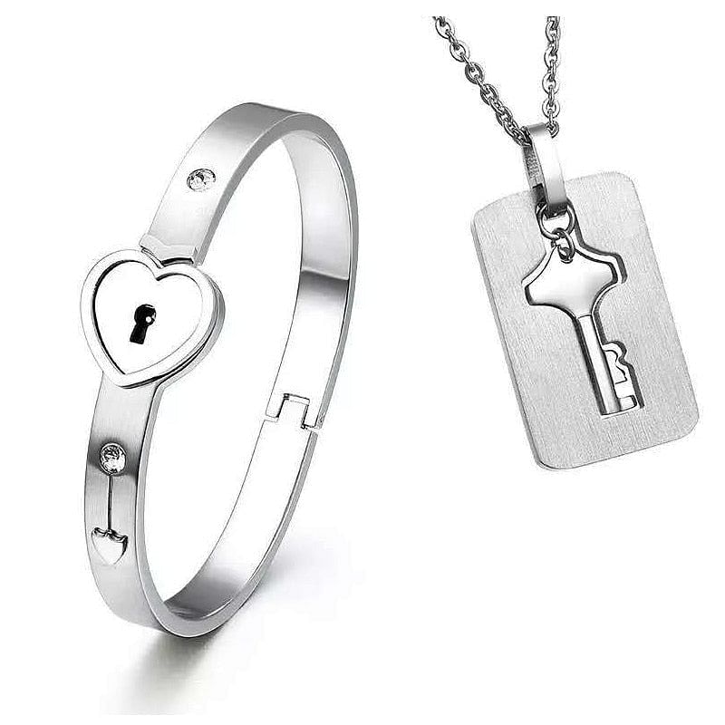 Silver Heart Lock And Key Stainless Steel Couple Bracelet & Necklace Set,  Size: Free Size at Rs 200/set in Vadodara