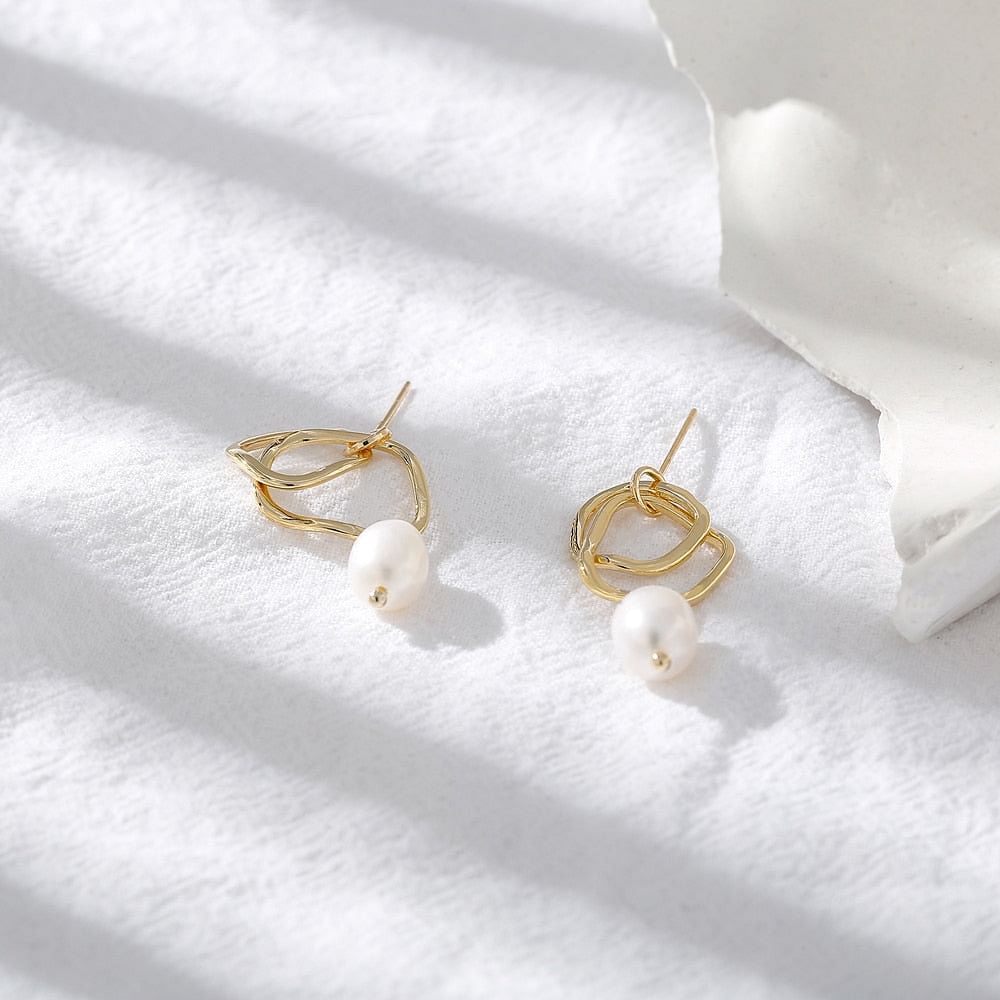 Earrings Exquisite Natural Pearl Fashion Drop Earrings freeshipping - D' Charmz