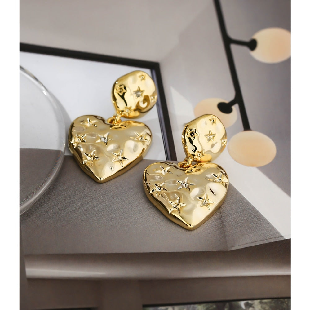 Classic Fashion Baroque Heart Dangle Earrings